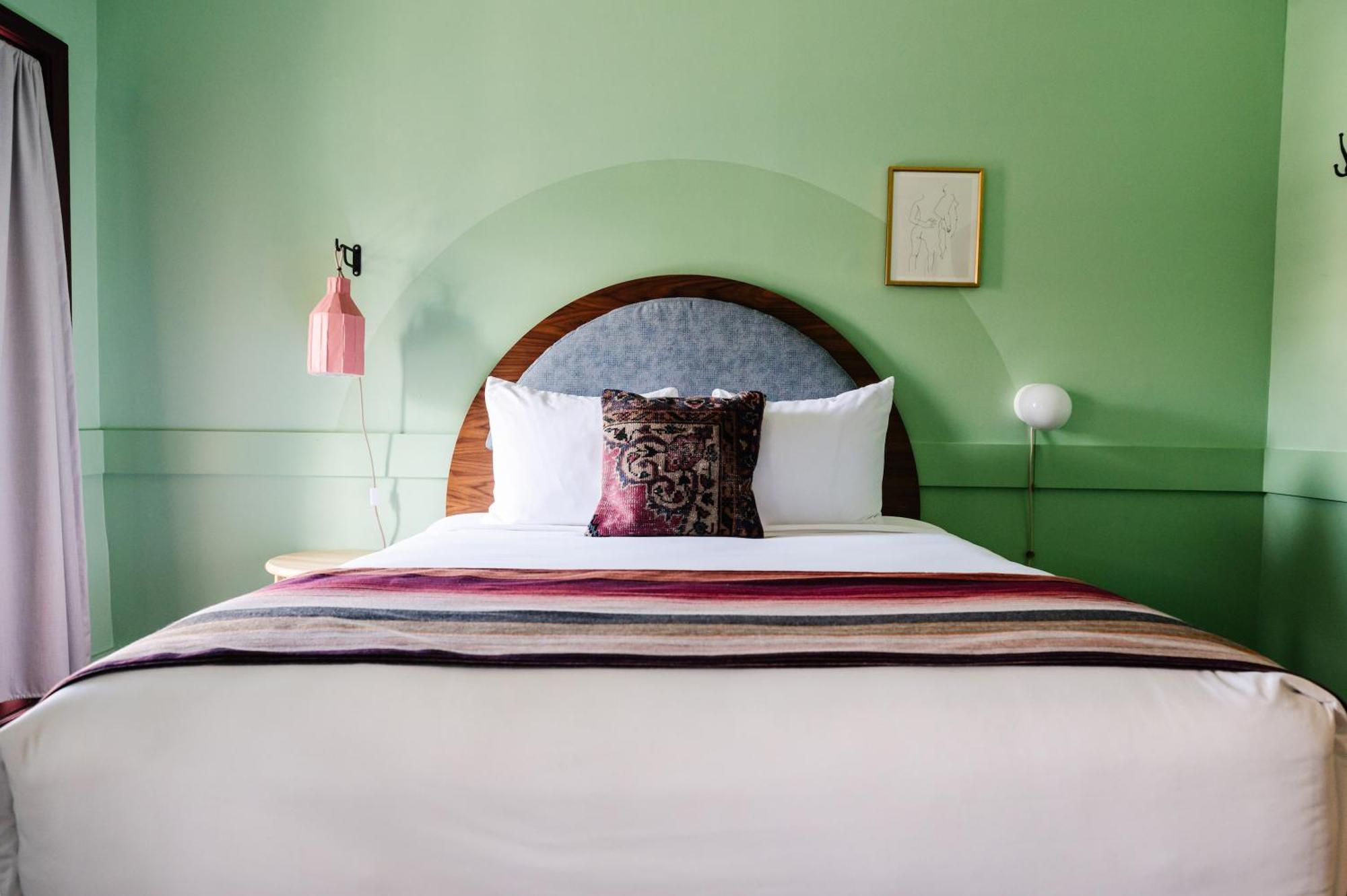 The Frenchmen New Orleans By Kasa Hotel Room photo